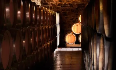 Cover for Two Galician wineries switch to self-consumption with 'crowdlending'